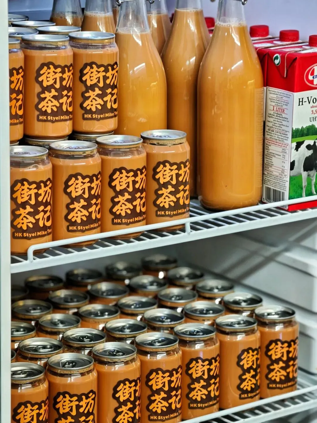 不靠营销走红!东莞初代咖啡车车主,在万江开了港式茶记