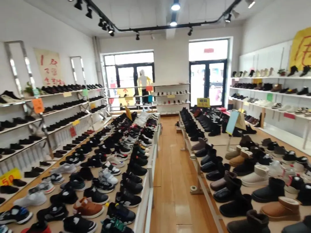 02422(爆铺)中山路首府人才市场对面纯一层店铺空转