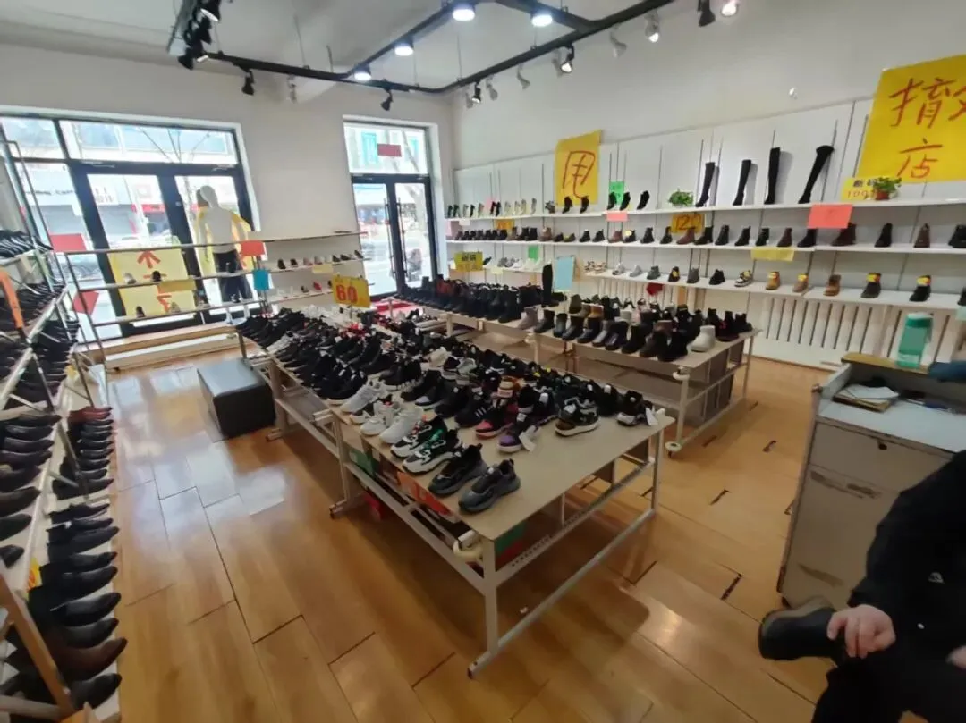 02422(爆铺)中山路首府人才市场对面纯一层店铺空转