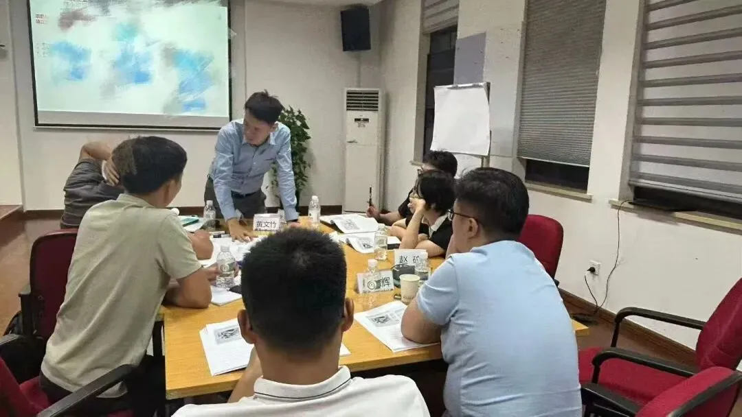 战上海・赢政企|杜林枫老师《政企大客户营销策略》2 天实战特训圆满落幕,赋能电气铁军决胜高端市场!