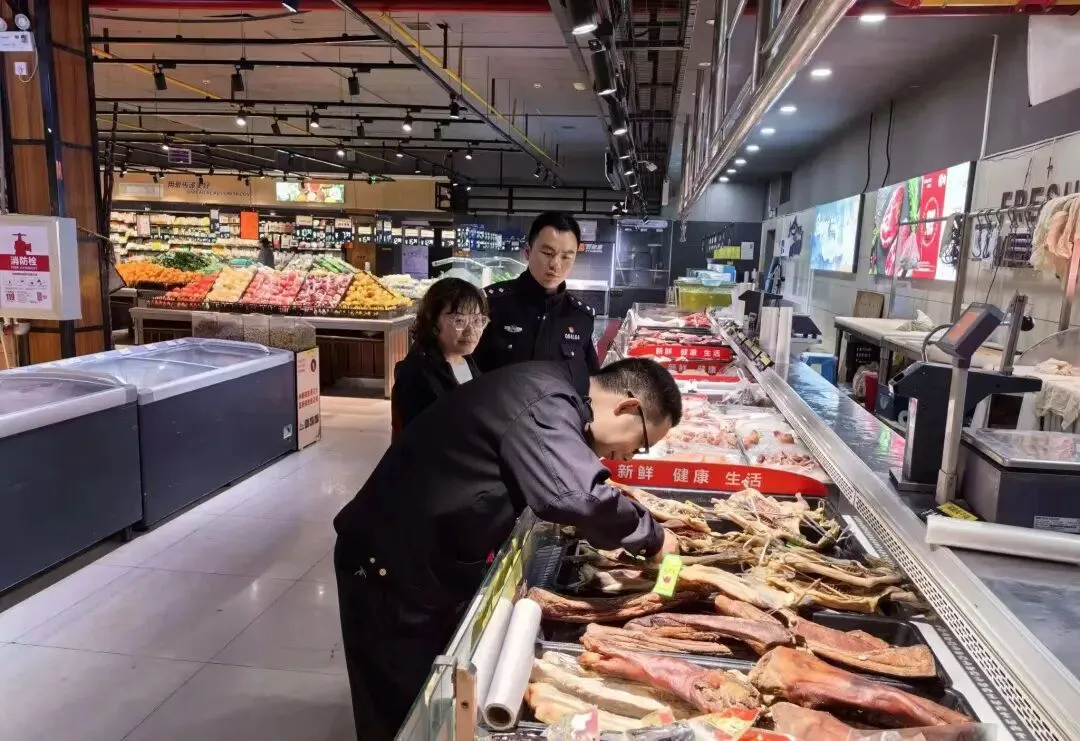 藕池市场监管所:扎实开展肉制品联合检查 筑牢食品安全防线