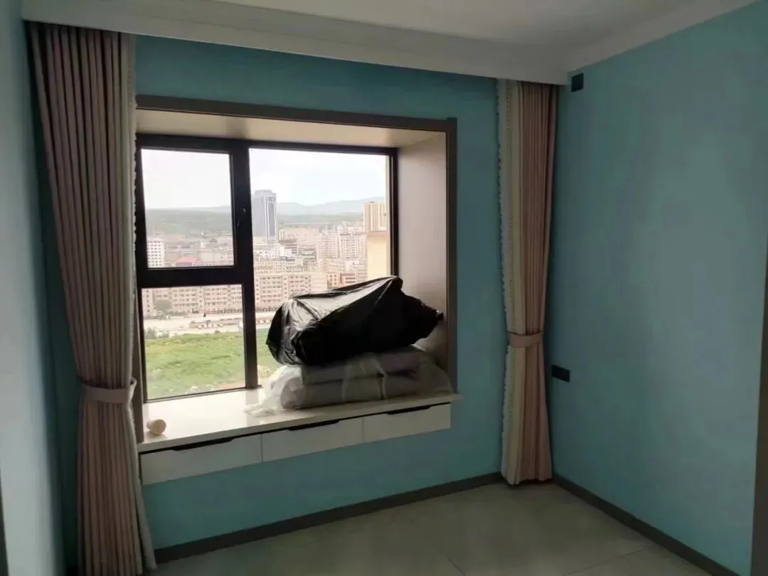 【市场品牌推荐】皇家罗兰墙布