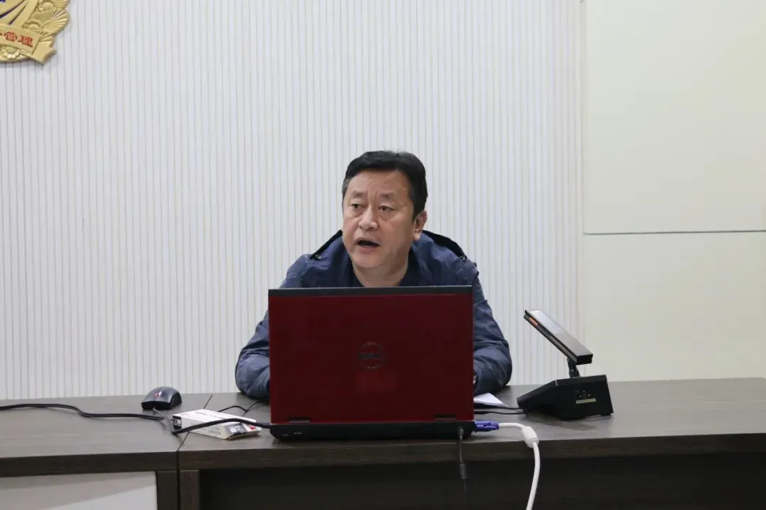 城区市场监管局组织召开综合监管检查规范化培训会议