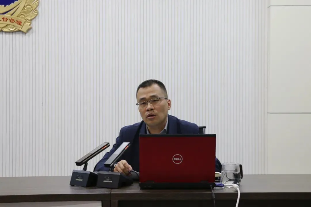 城区市场监管局组织召开综合监管检查规范化培训会议