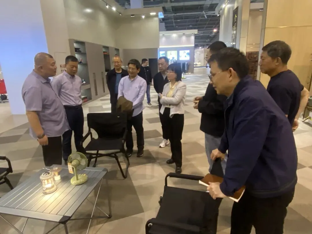 金华市咨询委赴永考察调研专业市场转型升级工作