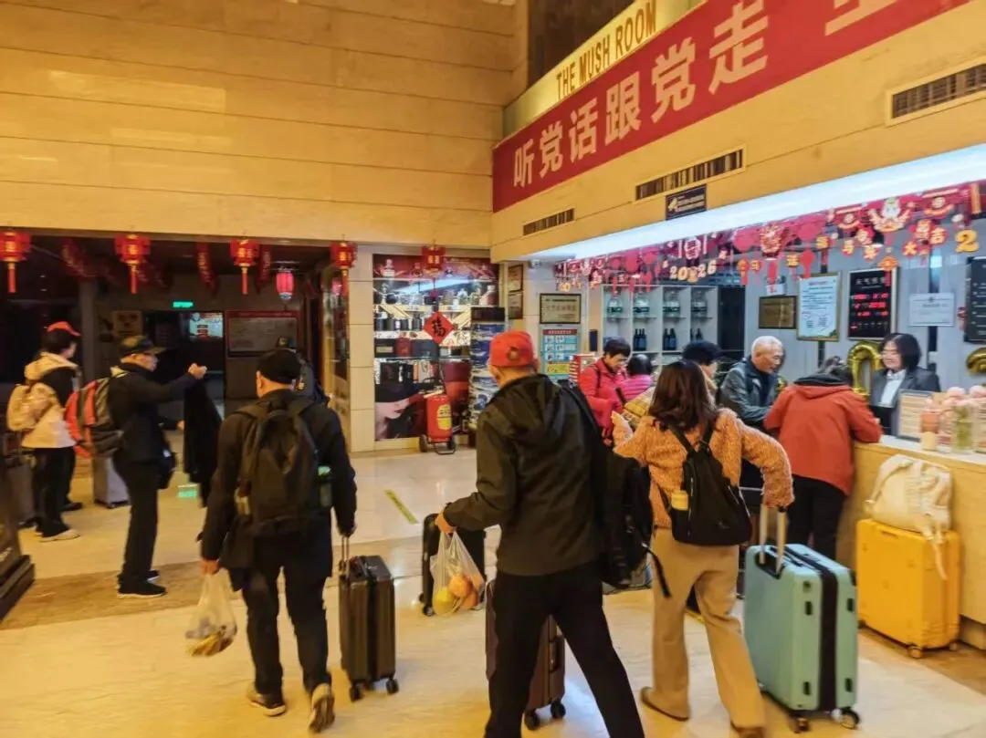 东苑酒店:全员营销,拓客增效在行动!