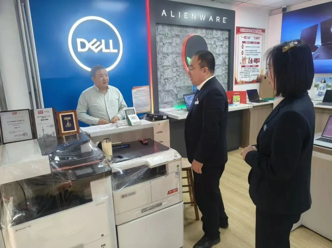 集中营销日丨吕梁农商银行把服务送到百姓心坎上