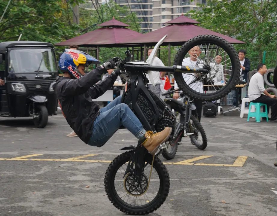 用AI重启电动车销售新模式,宗申森蓝这场重庆推介会有点“不一样”