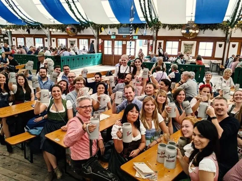 全球领先的营销公司TEAM LEWIS捞人!多个HC开放,混合办公!