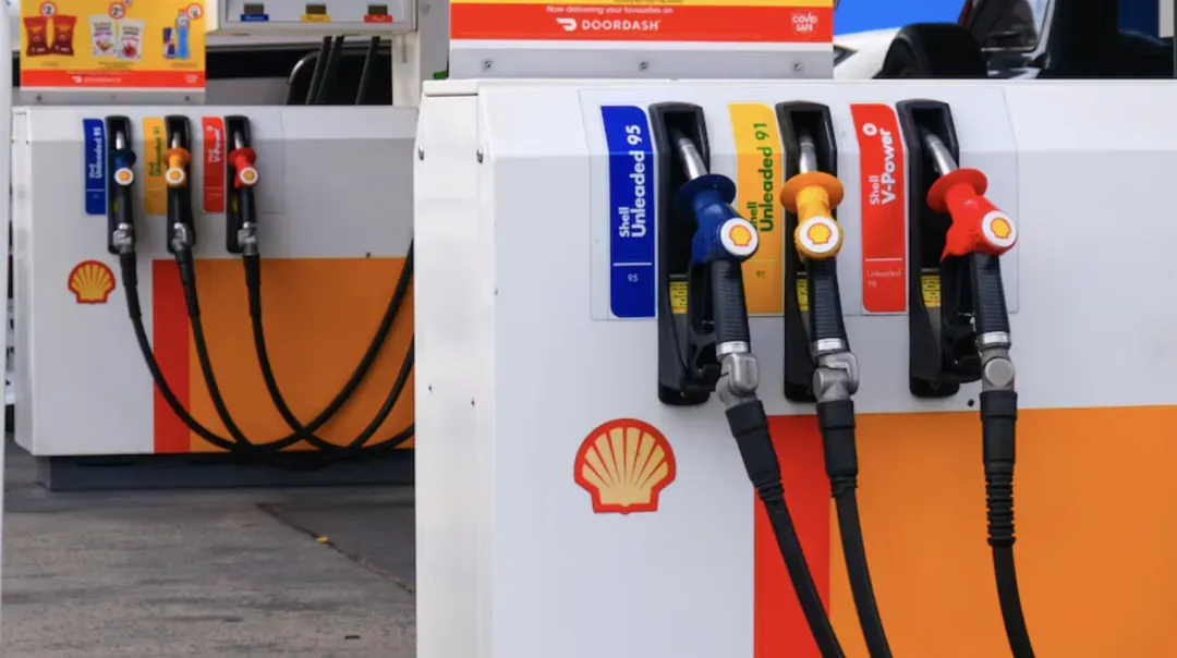 油价暴跌8%,全球市场集体反弹!