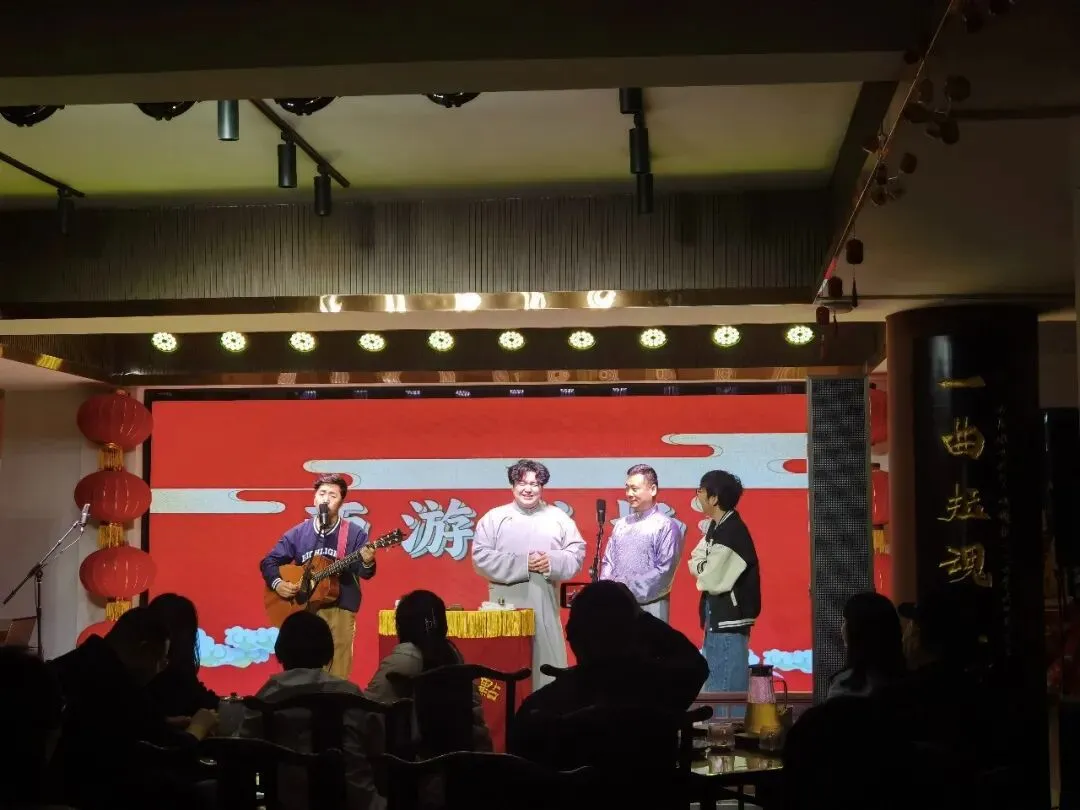 市演艺集团2026年第一期营销专班成功举行丨市旅游协会走进连云港腔调·盐河巷剧场 共探文旅融合新路径