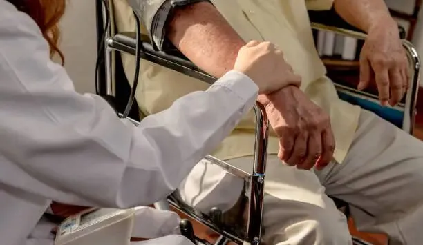 陪诊师获客方法论,线下渠道也能带来意想不到的惊喜