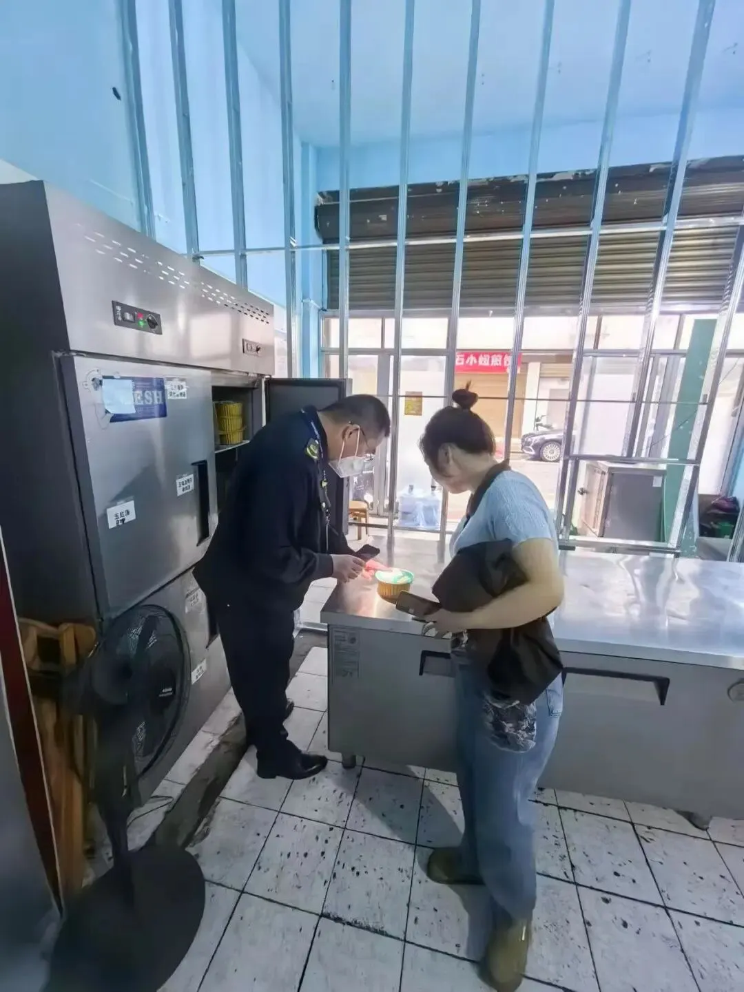 严管网络餐饮,守护舌尖安全 | 岳塘区市场监管局推进网络餐饮食品安全整治专项行动