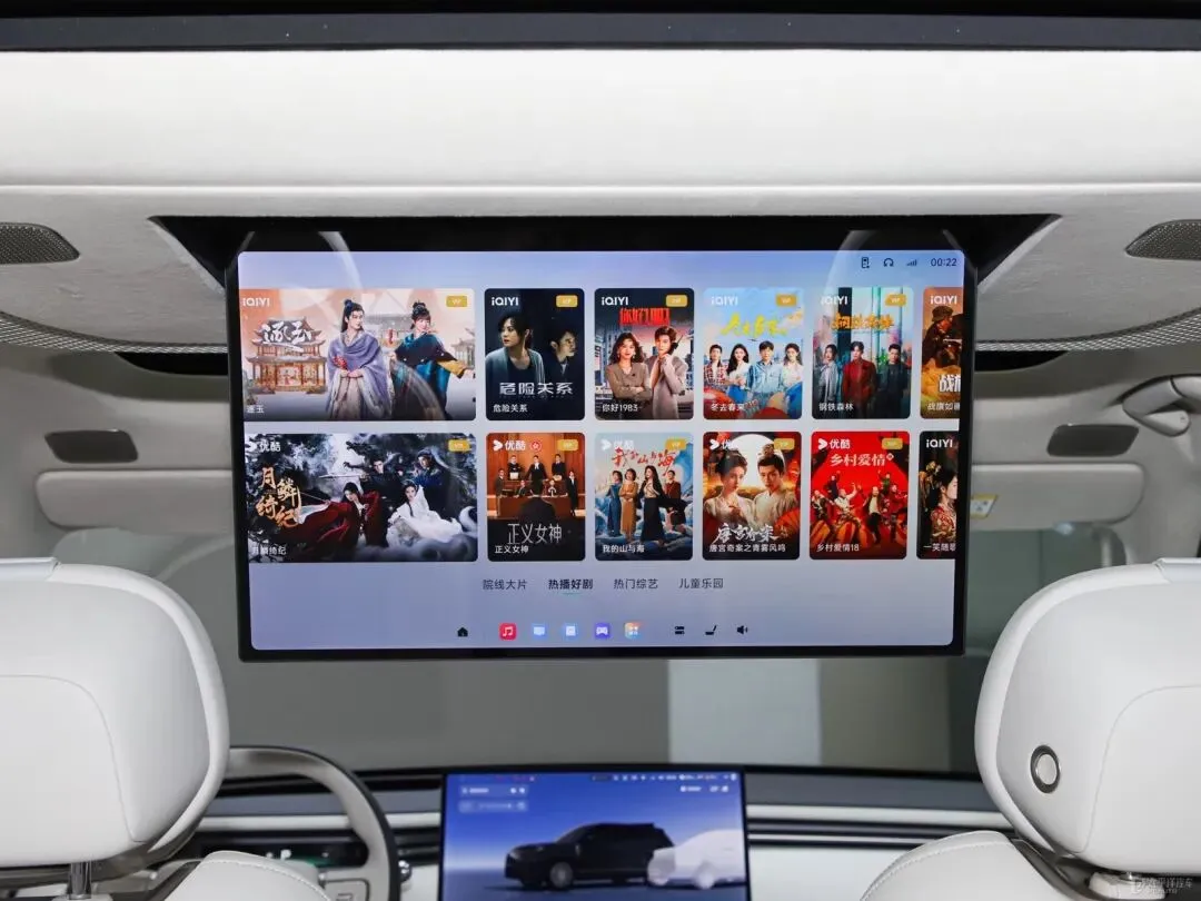 大型SUV市场彻底洗牌!小鹏GX预售39.98万,三零重力座椅,长途舒适直接躺平