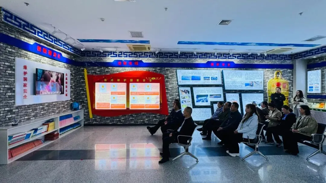 筑牢国家安全思想防线 忠诚履职守护市场安全——自治区市场监管局部分基层党组织联合开展国家安全主题党日活动