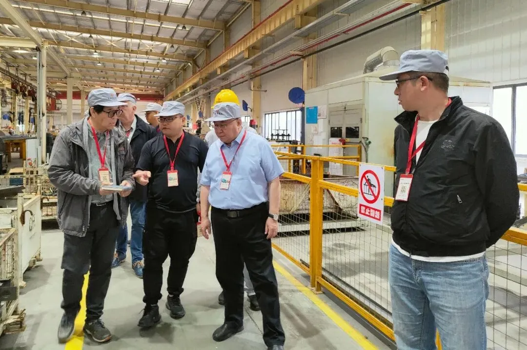 【营销动态】欧洲考察团到访!专汽海外布局再添新动力