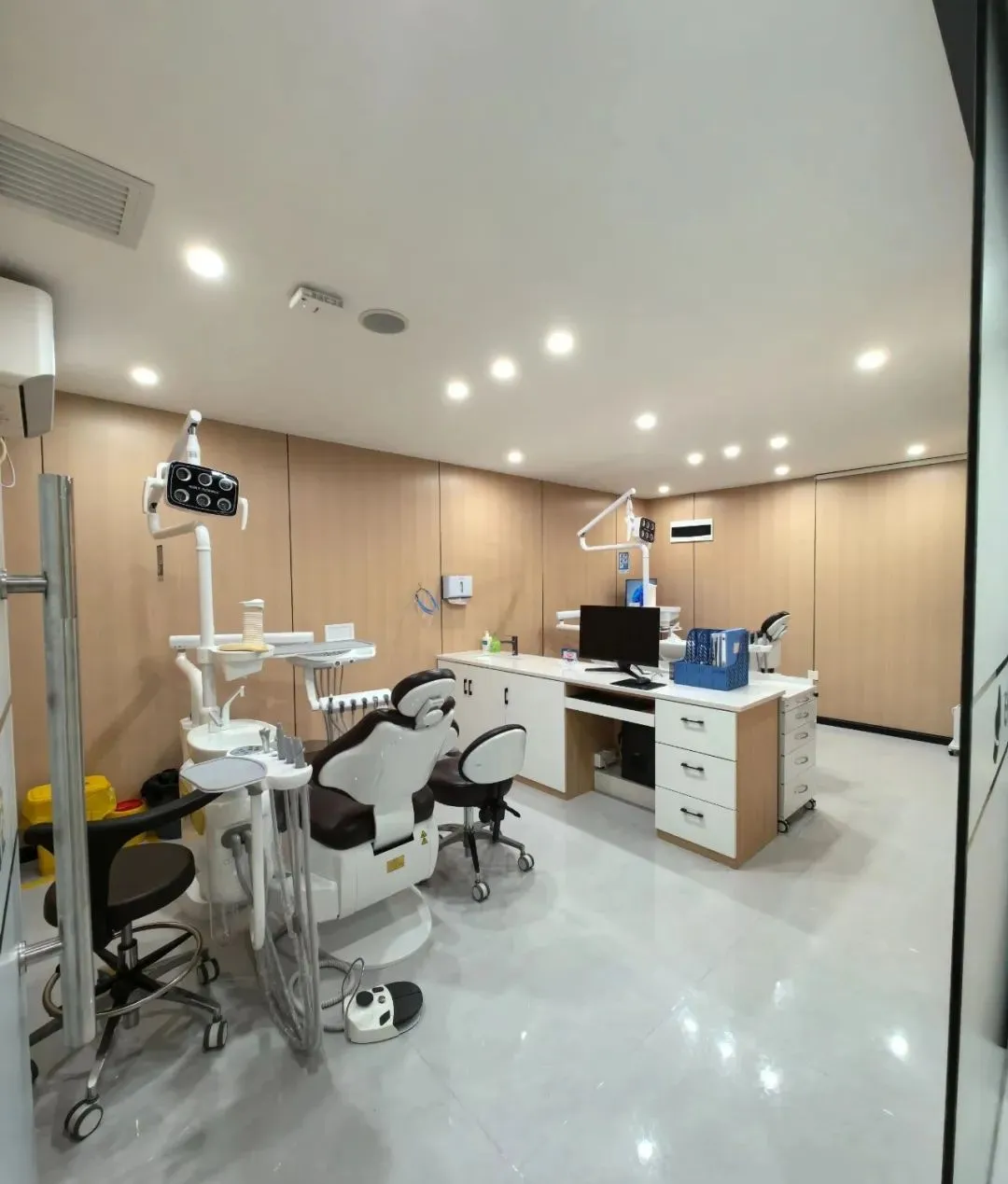 【招聘】口腔助理医师、实习/进修生、市场专员、市场推广!福利好待遇优!飞扬口腔职等你来!