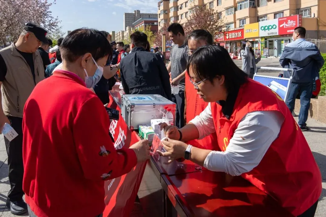 师市市场监督管理局开展“4·15”全民国家安全教育日主题宣传活动