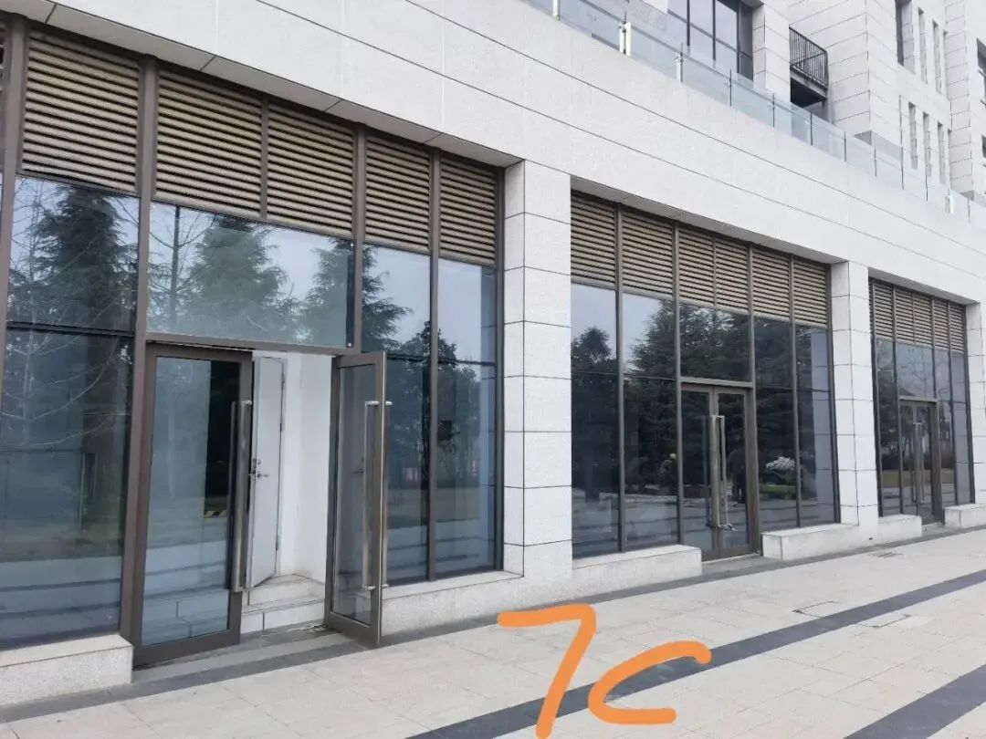 泰发祥半山企业天地营销中心/稀缺独栋铺/资产保值/高端办公人流/可明火餐饮/独立门头