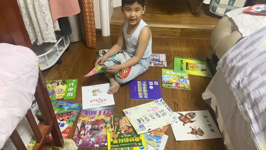 以市集育成长 以好物传温情——“跳蚤市场”里的生活实践活动