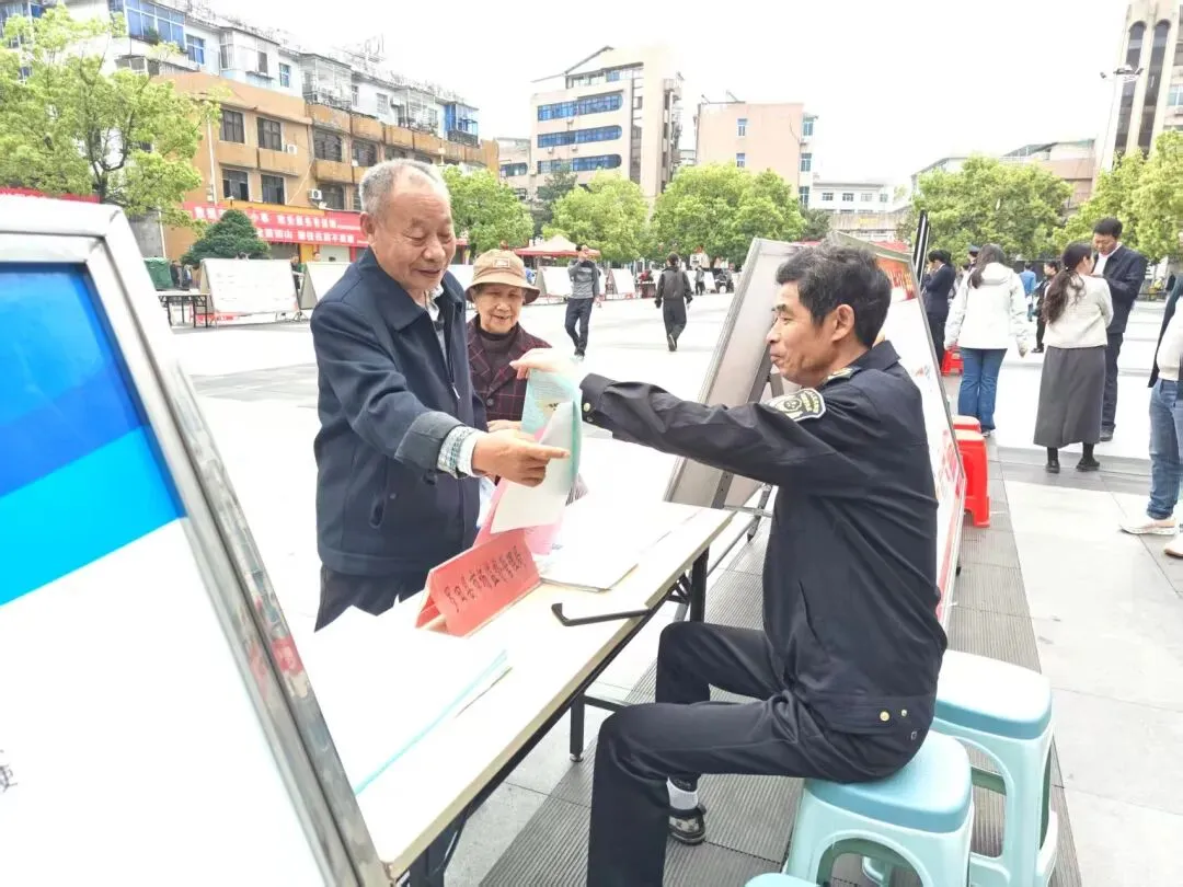 【国家安全教育月】罗田县市场监管局多形式开展国家安全日普法宣传