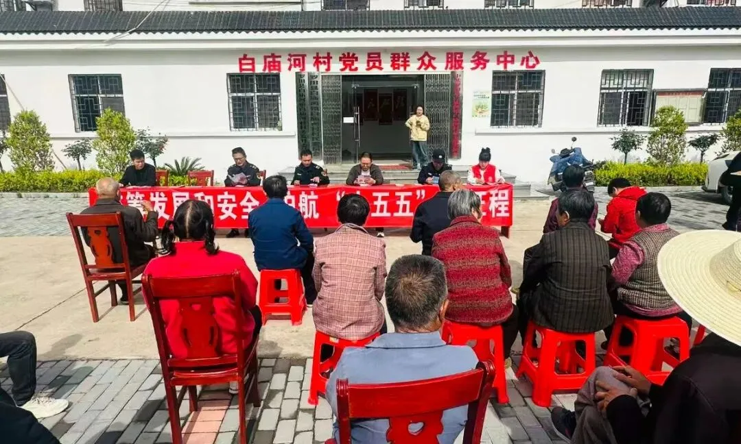 【国家安全教育月】罗田县市场监管局多形式开展国家安全日普法宣传