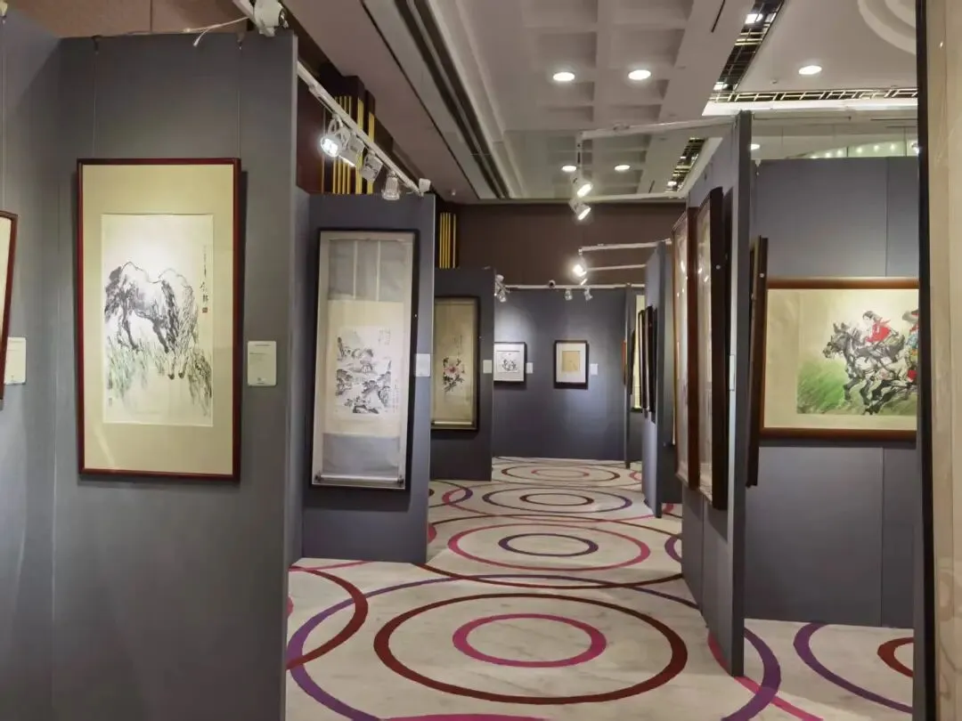 艺术品拍卖未来一个月趋势观察:市场回暖与藏家心态分析