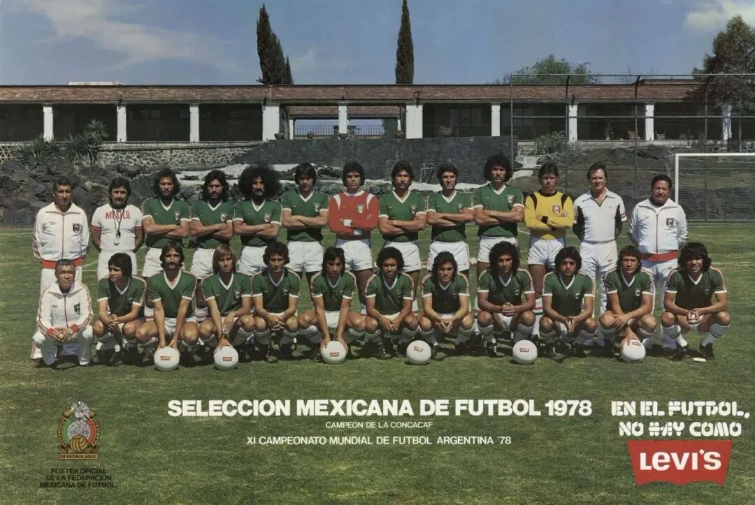 品牌营销动向「MUJI 徐家汇新店开业海报翻车了?」