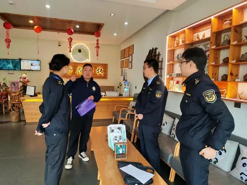 荥经县多部门联合开展旅游市场整治“雷霆”行动专项检查