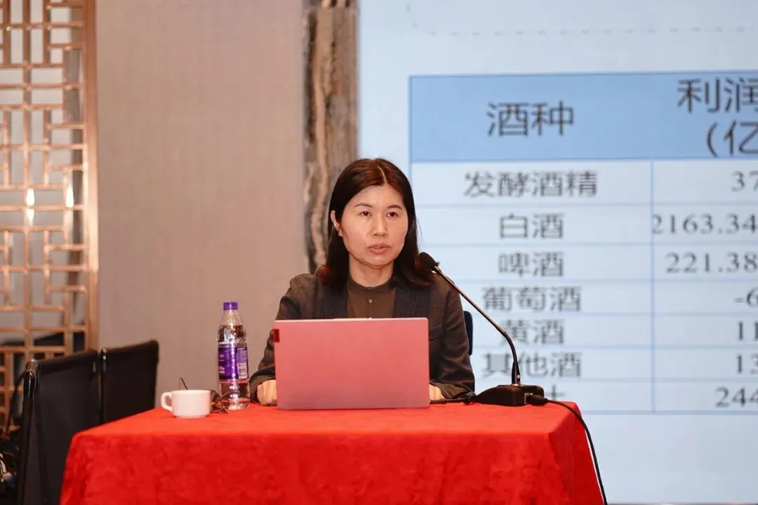 省市场监管局举办“国家标准走基层”食品酒类水污染物排放标准推广应用活动