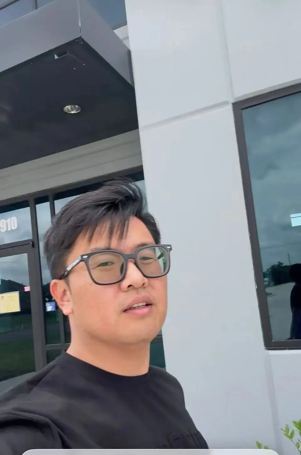 休斯顿家具市场太好做了,但是租仓库太难了