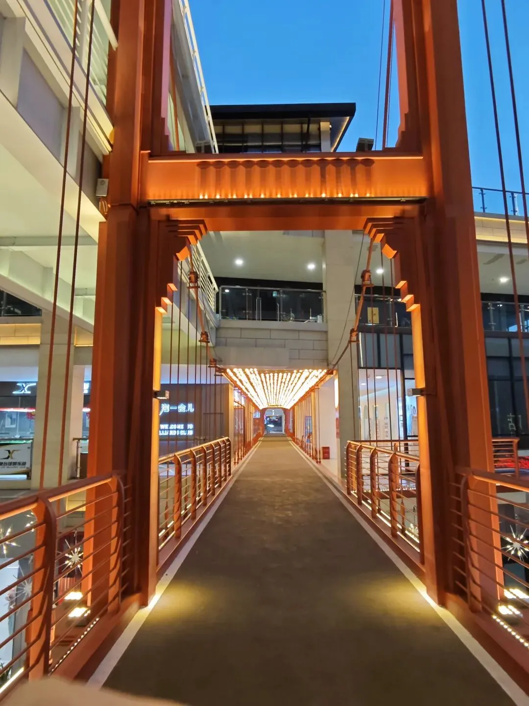 2026年下半年泸西房地产市场推演:从“造城”到“住城”,县域楼市的破局与分化