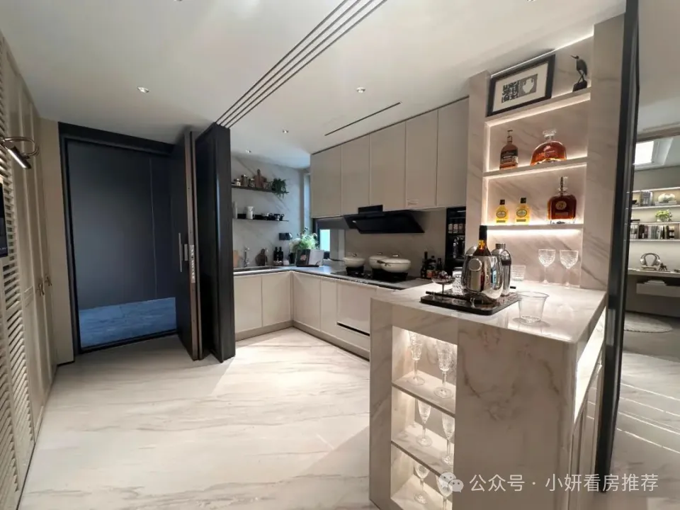 翡云悦府 销售中心(营销中心)首页!楼盘信息全面更新,涵盖小区环境、户型图集、价格详情及地址周边配套介绍