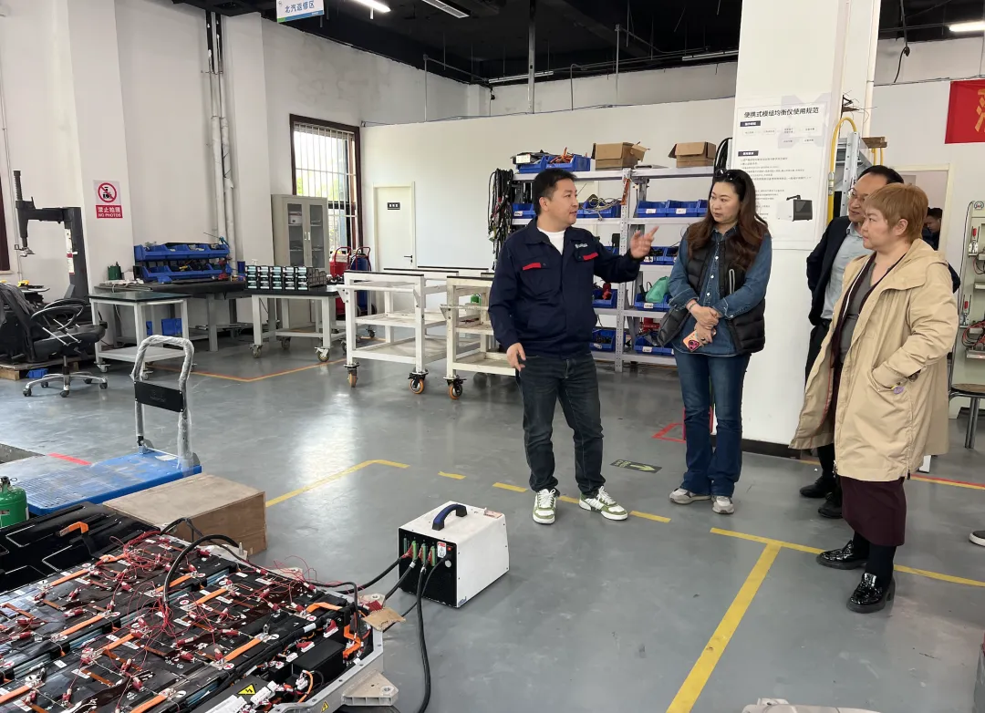 强强联手,共探新能源电池后市场新机遇——利星行集团到访电池之家合作网点调研