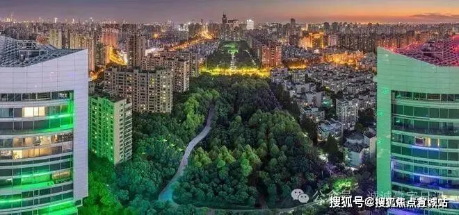 中鹰黑森林 | 中鹰黑森林 (营销中心) 官网 – 2026销售中心 (售楼处)-楼盘欢迎您 – 价格 / 户型 / 地址 / 环境 / 配套 / 交房时间 / 电话