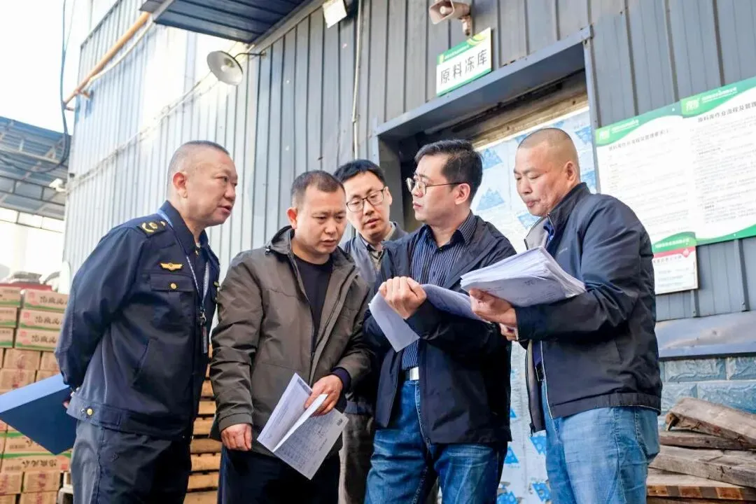 市场监管总局赴四川暗访并开展“清风铁纪”教育整顿现场督导