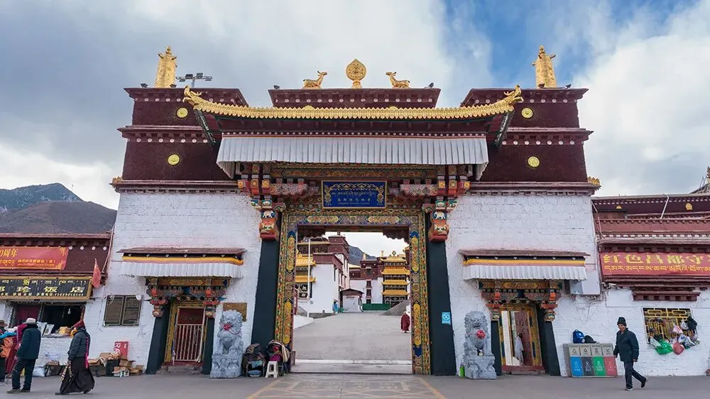 【易境文旅】2026文旅市场研判: 告别“景区”,拥抱“场景”——文旅消费的底层逻辑正在被重写