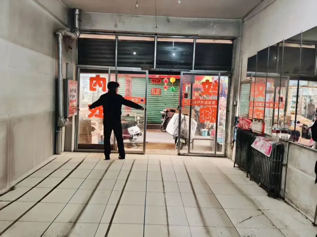 酒泉彩虹桥批发市场商铺空店出租