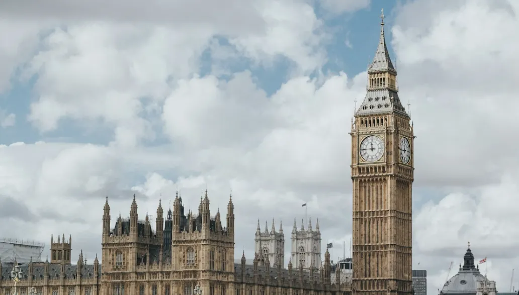 从HESA最新数据到就业市场报告:留学英国展现新趋势