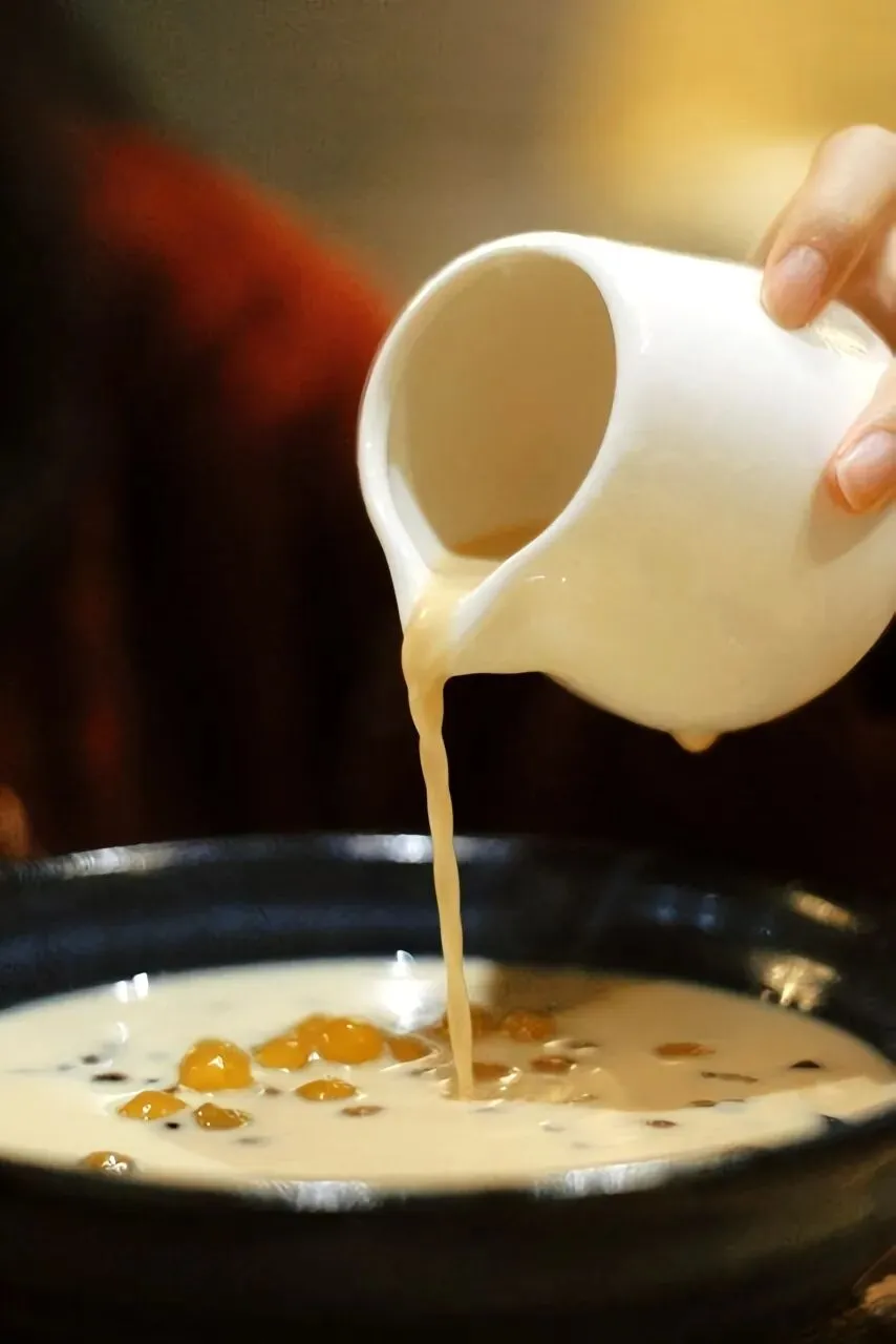 酒酿逆袭 350 亿饮品市场!4 大爆火密码 + 3 款低卡教程一次收好