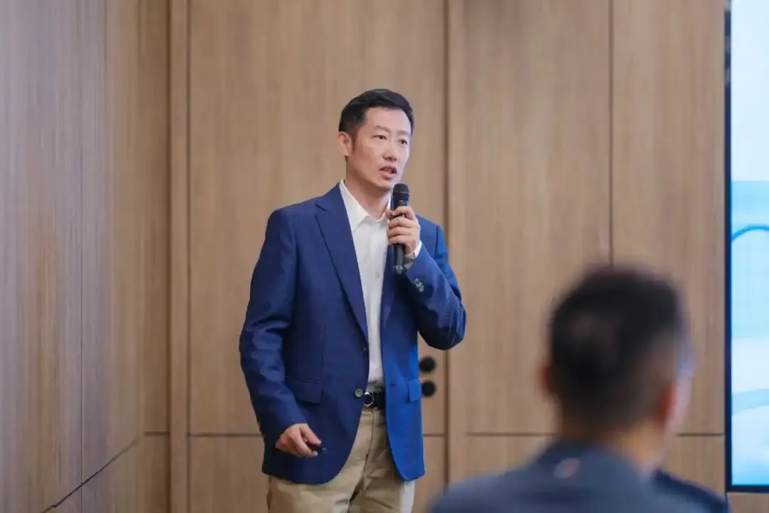 AI赋能营销,智赢未来新赛道——蔡桥商会成功举办AI营销赋能主题活动