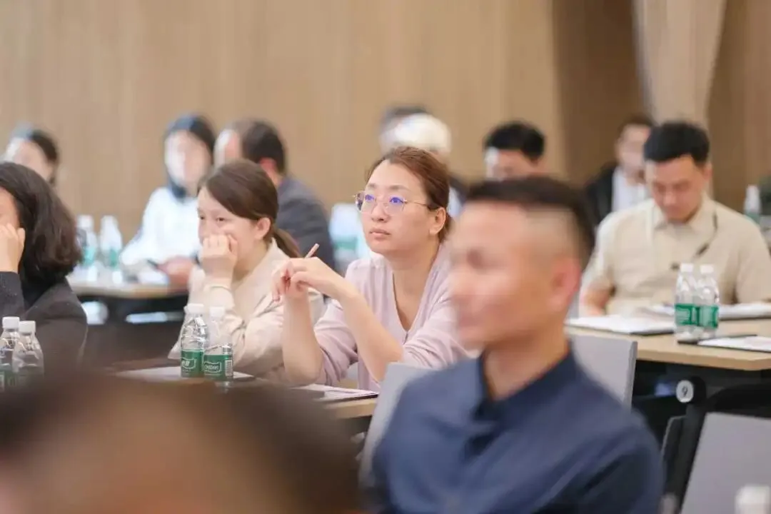 AI赋能营销,智赢未来新赛道——蔡桥商会成功举办AI营销赋能主题活动