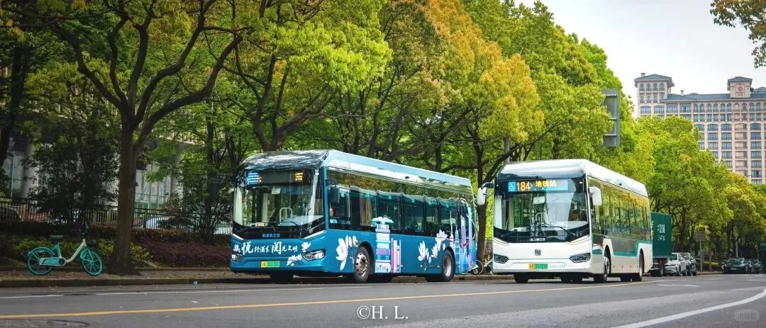 巴士营销 | 这些城市,把公交车变成了流动的书香血脉