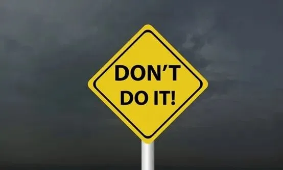 把领英「About」从简历写成获客文案:一套专门吸引海外采购商的SOP(可直接套用)