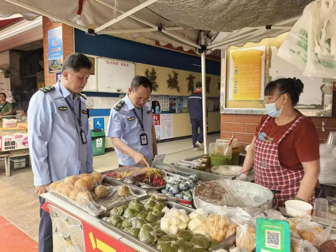 【县(市、区)局动态】港口区市场监管局开展“广西三月三”特色食品专项检查