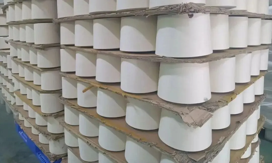 棉花期货飙涨下的纺织市场:上下游“冰火两重天”,未来一月何去何从?