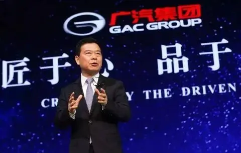 市场份额才0.37%的中国公司,竟研发出续航1000公里不起火的固态电池?网友:真没想到