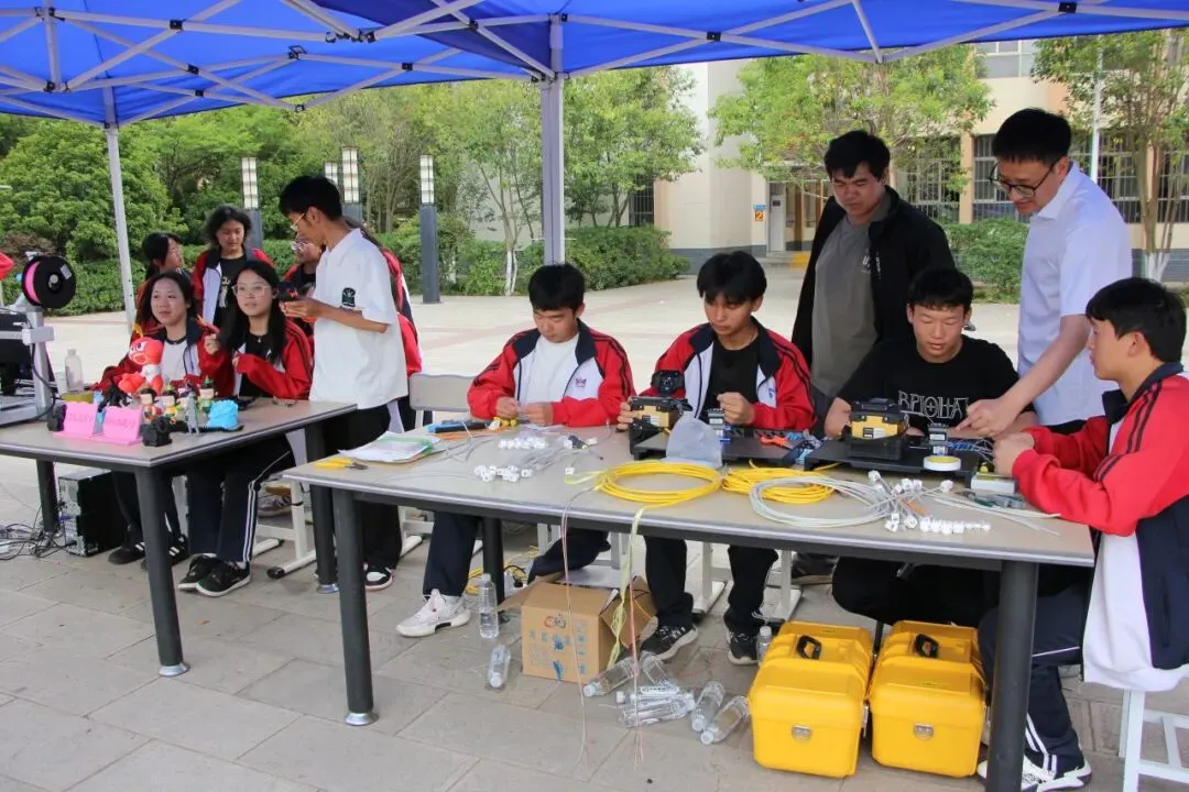 云南省曲靖应用技术学校计算机专业介绍