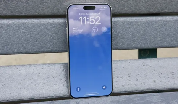 二手iPhone市场再现神级修复术,严重磕碰可焕新,买99新要小心!