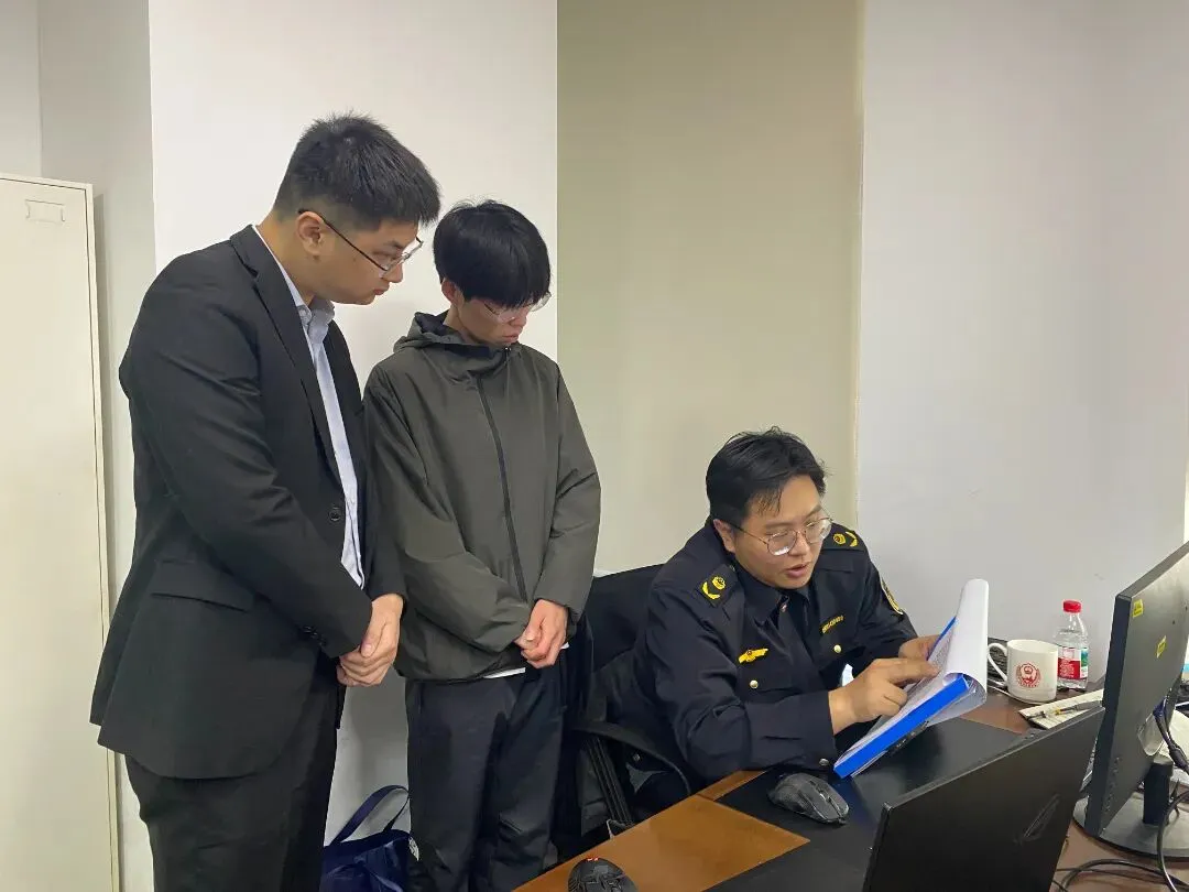 逐浪护市场,筑梦启新程——区局开展新录用执法类公务员入职培训